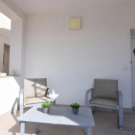 Villa 392- Casa Al Canal Con Amarre Y Jacuzzi Empuriabrava