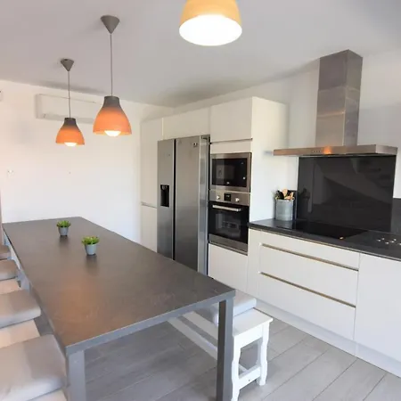 392- Casa Al Canal Con Amarre Y Jacuzzi Villa *